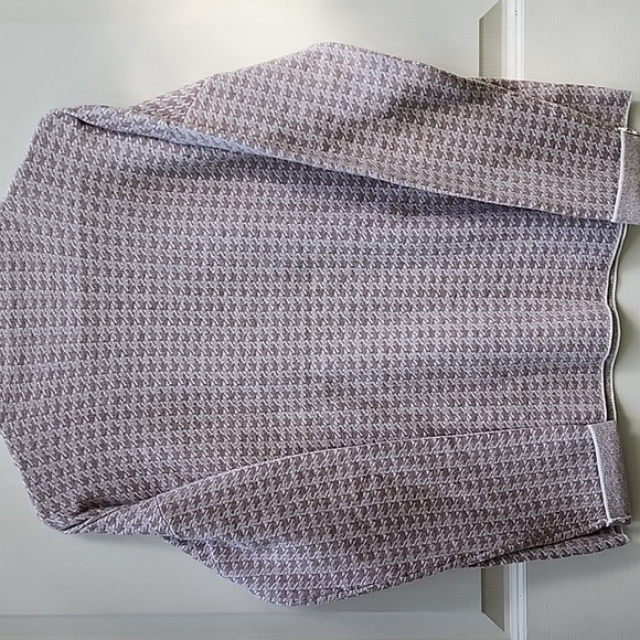 Tahari EUC Large Houndstooth Mock Neck Sweater Tan White Long Sleeve - Picture 1 of 10